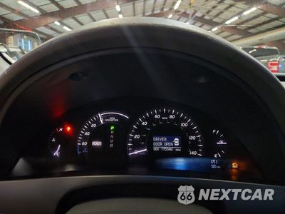 Zdjęcie 9 z 12 samochodu: 2007 TOYOTA CAMRY HYBRID VIN:JTNBB46K573014192 - miniatura