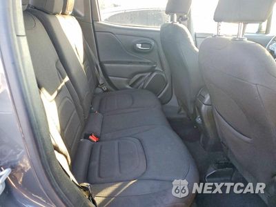 Zdjęcie 11 z 13 samochodu: 2022 JEEP RENEGADE LATITUDE VIN:ZACNJDB12NPN47978 - miniatura