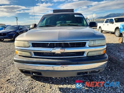 Piąte zdjęcie samochodu w środku: 2001 CHEVROLET TAHOE K1500 VIN:1GNEK13T31R201746 - miniatura