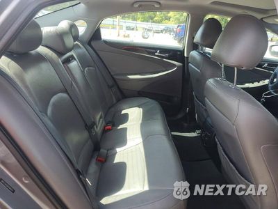 Zdjęcie 10 z 12 samochodu: 2013 HYUNDAI SONATA LIMITED VIN:5NPEC4AC6DH584524 - miniatura