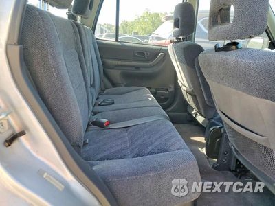 Zdjęcie 10 z 13 samochodu: 1999 HONDA CR-V LX VIN:JHLRD1843XC082228 - miniatura