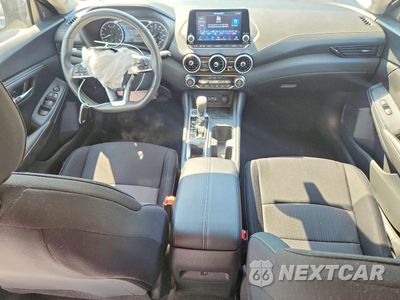 Zdjęcie 8 z 12 samochodu: 2025 NISSAN SENTRA SV VIN:3N1AB8CV0SY396804 - miniatura