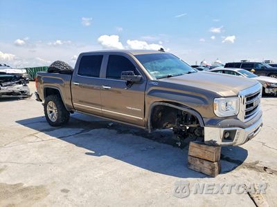 Czwarte zdjęcie samochodu z boku: 2015 GMC SIERRA K1500 SLT VIN:3GTU2VEC9FG529379 - miniatura