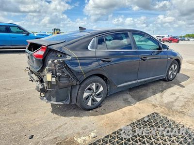 Trzecie zdjęcie samochodu z tyłu: 2017 HYUNDAI IONIQ SEL VIN:KMHC75LC4HU031411 - miniatura