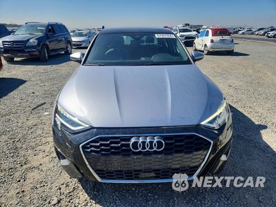 Piąte zdjęcie samochodu w środku: 2023 AUDI A3 PREMIUM VIN:WAUAUDGY0PA143172 - miniatura