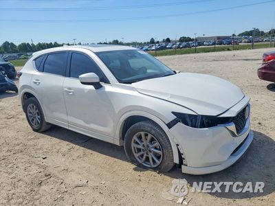 Czwarte zdjęcie samochodu z boku: 2024 MAZDA CX-5 PREFERRED VIN:JM3KFBCL3R0489832 - miniatura