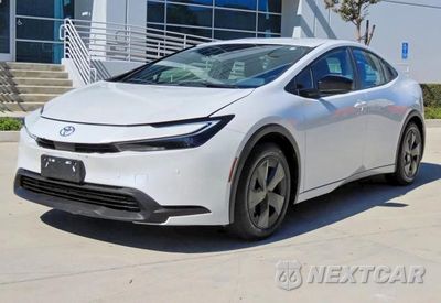 Drugie zdjęcie samochodu z przodu: 2025 TOYOTA PRIUS LE VIN:JTDACAAUXS3064051 - miniatura