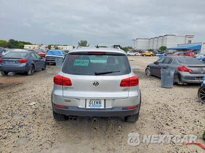 Zdjęcie 6 z 12 samochodu: 2017 VOLKSWAGEN TIGUAN SEL VIN:WVGWV7AX9HK041108 - miniatura