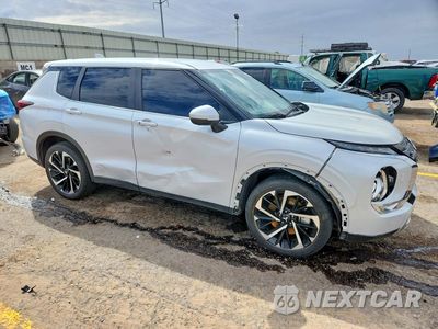 Czwarte zdjęcie samochodu z boku: 2024 MITSUBISHI OUTLANDER SE VIN:JA4J4VA87RZ053971 - miniatura