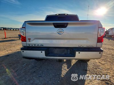 Zdjęcie 6 z 13 samochodu: 2018 NISSAN TITAN SV VIN:1N6AA1E54JN507805 - miniatura