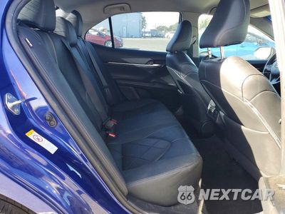 Zdjęcie 10 z 13 samochodu: 2018 TOYOTA CAMRY XLE VIN:4T1B11HK1JU540951 - miniatura