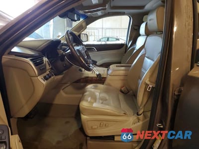 Zdjęcie 7 z 13 samochodu: 2016 GMC YUKON XL DENALI VIN:1GKS2HKJXGR126772 - miniatura