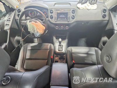 Zdjęcie 8 z 13 samochodu: 2016 VOLKSWAGEN TIGUAN S VIN:WVGBV7AX1GW592381 - miniatura