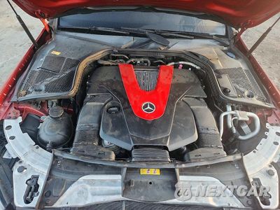 Zdjęcie 11 z 13 samochodu: 2016 MERCEDES-BENZ C 450 4MATIC AMG VIN:55SWF6EB8GU104056 - miniatura