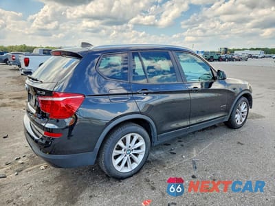 Trzecie zdjęcie samochodu z tyłu: 2016 BMW X3 SDRIVE28I VIN:5UXWZ7C58G0R33041 - miniatura