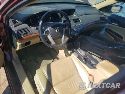 Zdjęcie 8 z 12 samochodu: 2012 HONDA ACCORD EXL VIN:1HGCP3F82CA019317 - miniatura