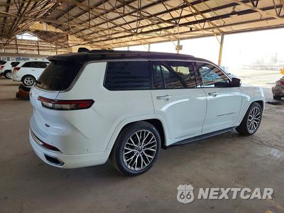 Trzecie zdjęcie samochodu z tyłu: 2023 JEEP GRAND CHEROKEE L SUMMIT VIN:1C4RJKEG1P8101162 - miniatura
