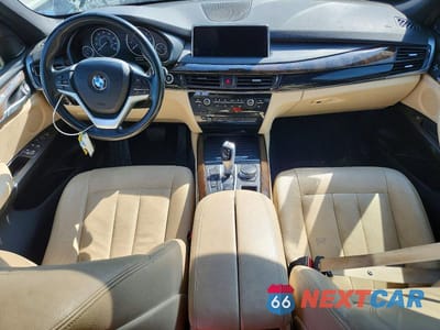 Zdjęcie 8 z 12 samochodu: 2017 BMW X5 XDRIVE35I VIN:5UXKR0C3XH0V72935 - miniatura