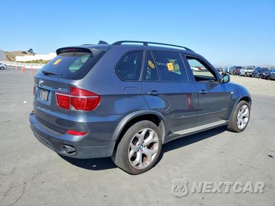 Trzecie zdjęcie samochodu z tyłu: 2011 BMW X5 XDRIVE35I VIN:5UXZV4C51BL416369 - miniatura
