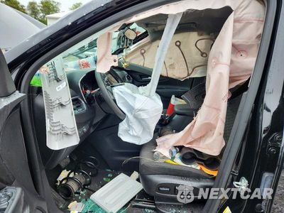 Zdjęcie 7 z 13 samochodu: 2019 CHEVROLET EQUINOX LT VIN:3GNAXKEV7KL100951 - miniatura
