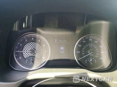 Zdjęcie 9 z 12 samochodu: 2019 HYUNDAI ELANTRA SEL VIN:5NPD84LF4KH486318 - miniatura