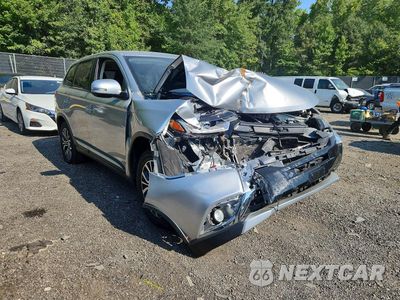 Czwarte zdjęcie samochodu z boku: 2018 MITSUBISHI OUTLANDER SE VIN:JA4AD3A33JZ000228 - miniatura