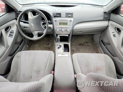 Zdjęcie 8 z 13 samochodu: 2010 TOYOTA CAMRY LE VIN:4T1BF3EK6AU052967 - miniatura