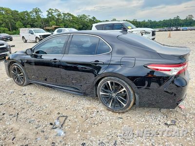 Drugie zdjęcie samochodu z przodu: 2020 TOYOTA CAMRY XSE VIN:4T1K61AK7LU395803 - miniatura