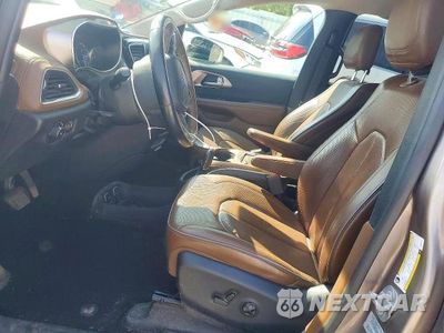 Zdjęcie 7 z 14 samochodu: 2017 CHRYSLER PACIFICA LIMITED VIN:2C4RC1GG2HR579873 - miniatura