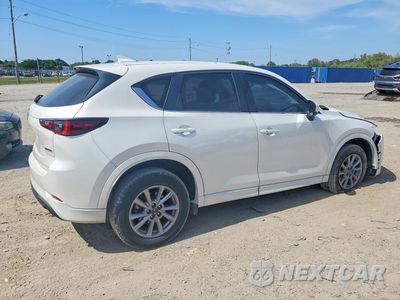 Trzecie zdjęcie samochodu z tyłu: 2024 MAZDA CX-5 PREFERRED VIN:JM3KFBCL3R0489832 - miniatura
