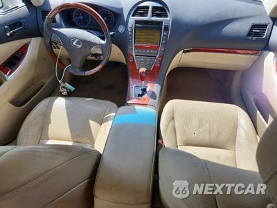 Zdjęcie 8 z 12 samochodu: 2011 LEXUS ES 350 VIN:JTHBK1EG5B2417957 - miniatura