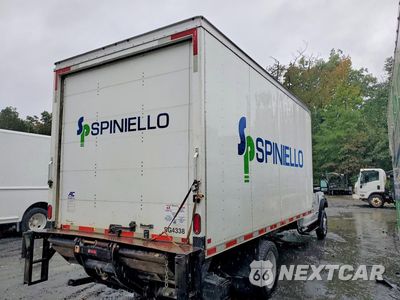 Trzecie zdjęcie samochodu z tyłu: 2021 FORD F550 SUPER DUTY BOX TRUCK VIN:1FDUF5GT3MDA05734 - miniatura