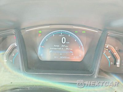 Zdjęcie 9 z 12 samochodu: 2019 HONDA CIVIC LX VIN:19XFC2F68KE039065 - miniatura