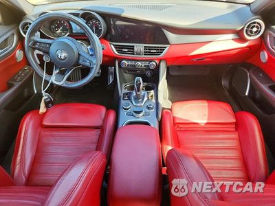 Zdjęcie 8 z 12 samochodu: 2020 ALFA ROMEO GIULIA TI VIN:ZARFANBN3L7626205 - miniatura