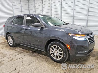 Czwarte zdjęcie samochodu z boku: 2022 CHEVROLET EQUINOX LS VIN:2GNAXFEV9N6143249 - miniatura