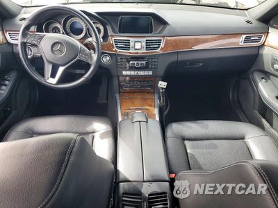 Zdjęcie 8 z 12 samochodu: 2014 MERCEDES-BENZ E 350 VIN:WDDHF5KB2EA977869 - miniatura