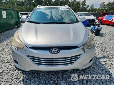 Piąte zdjęcie samochodu w środku: 2011 HYUNDAI TUCSON GLS VIN:KM8JU3AC7BU300659 - miniatura