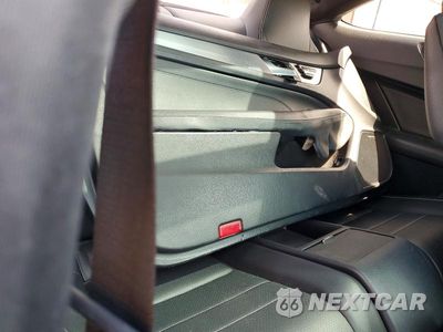 Zdjęcie 10 z 13 samochodu: 2013 MERCEDES-BENZ C 250 VIN:WDDGJ4HB3DF988408 - miniatura