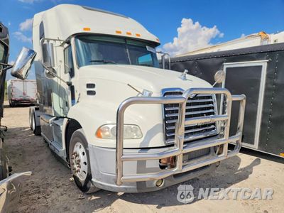 Czwarte zdjęcie samochodu z boku: 2016 MACK CXU613 SEMI TRUCK VIN:1M1AW21Y0GM058065 - miniatura
