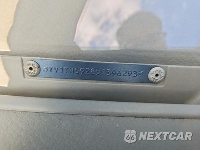 Zdjęcie 12 z 12 samochodu: 2005 VOLVO S80 2.5T VIN:YV1TH592851396293 - miniatura