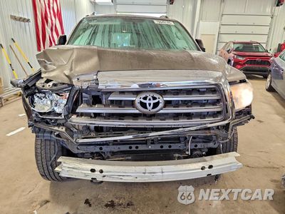 Piąte zdjęcie samochodu w środku: 2016 TOYOTA SEQUOIA SR5 VIN:5TDBW5G1XGS137067 - miniatura