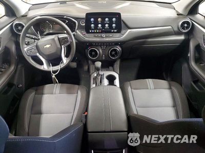Zdjęcie 8 z 13 samochodu: 2023 CHEVROLET BLAZER 2LT VIN:3GNKBHR4XPS196661 - miniatura