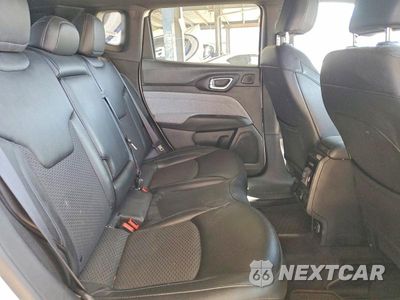 Zdjęcie 10 z 13 samochodu: 2025 JEEP COMPASS LATITUDE VIN:3C4NJDBN7ST547758 - miniatura