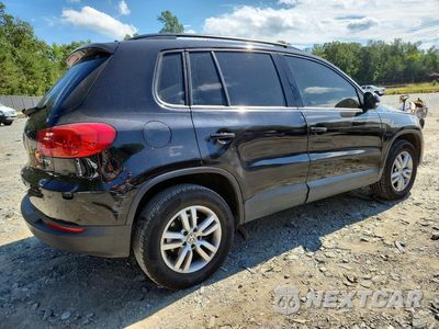 Trzecie zdjęcie samochodu z tyłu: 2015 VOLKSWAGEN TIGUAN S VIN:WVGAV7AX5FW575450 - miniatura