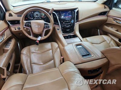 Zdjęcie 8 z 13 samochodu: 2016 CADILLAC ESCALADE PLATINUM VIN:1GYS3DKJ5GR242358 - miniatura