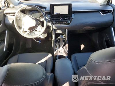 Zdjęcie 8 z 13 samochodu: 2023 TOYOTA COROLLA CROSS XLE VIN:7MUDAAAG0PV065217 - miniatura
