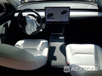 Zdjęcie 8 z 12 samochodu: 2022 TESLA MODEL Y VIN:7SAYGDEEXNF310131 - miniatura