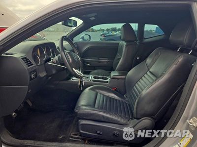 Zdjęcie 7 z 13 samochodu: 2013 DODGE CHALLENGER SXT VIN:2C3CDYAG7DH729372 - miniatura