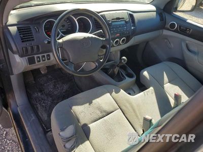 Zdjęcie 8 z 12 samochodu: 2010 TOYOTA TACOMA BASE VIN:5TEPX4EN1AZ689988 - miniatura