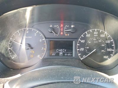 Zdjęcie 9 z 12 samochodu: 2015 NISSAN SENTRA VIN:3N1AB7AP6FY216097 - miniatura